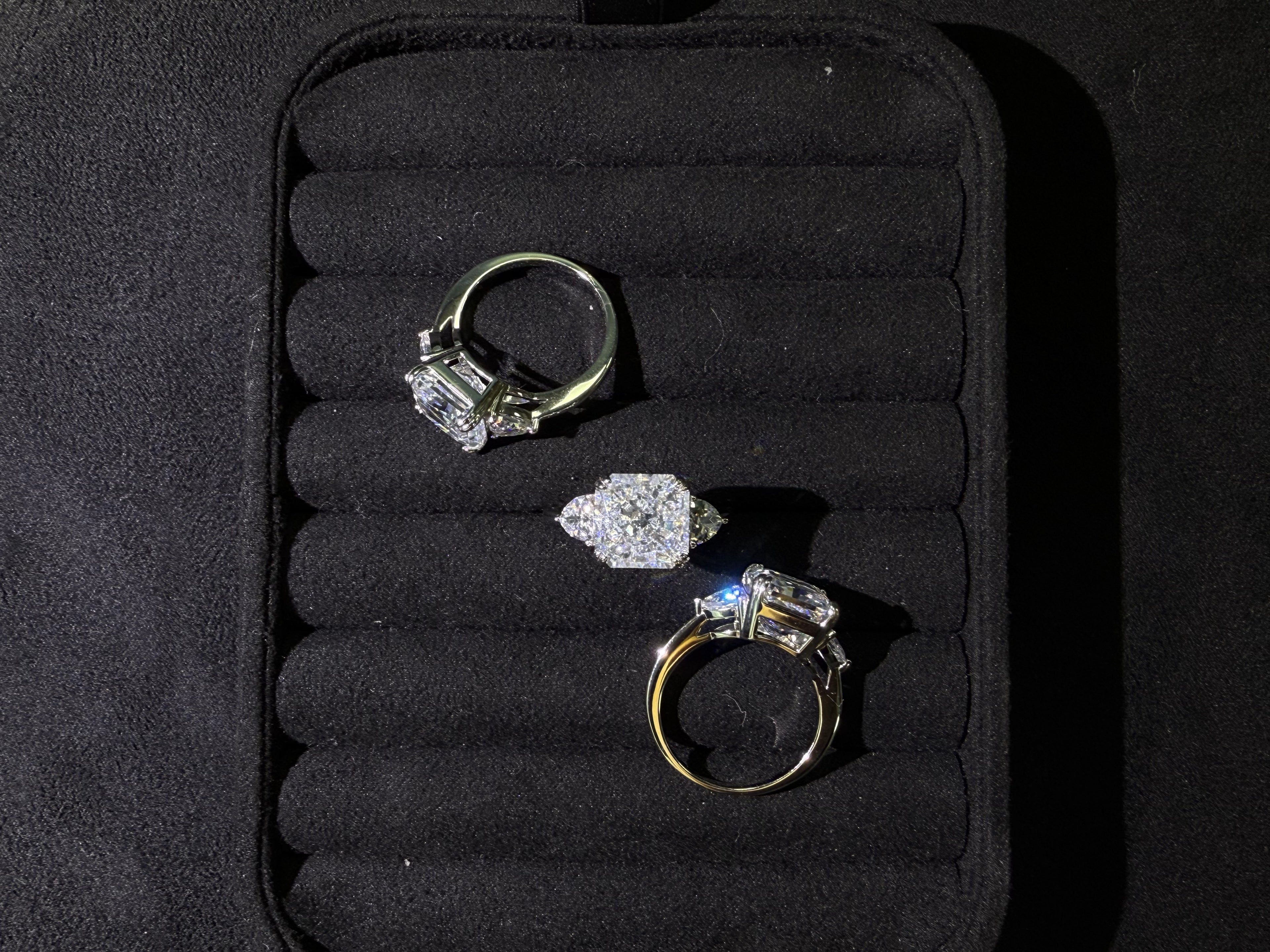 Pierścionek z moissanitem Sofia